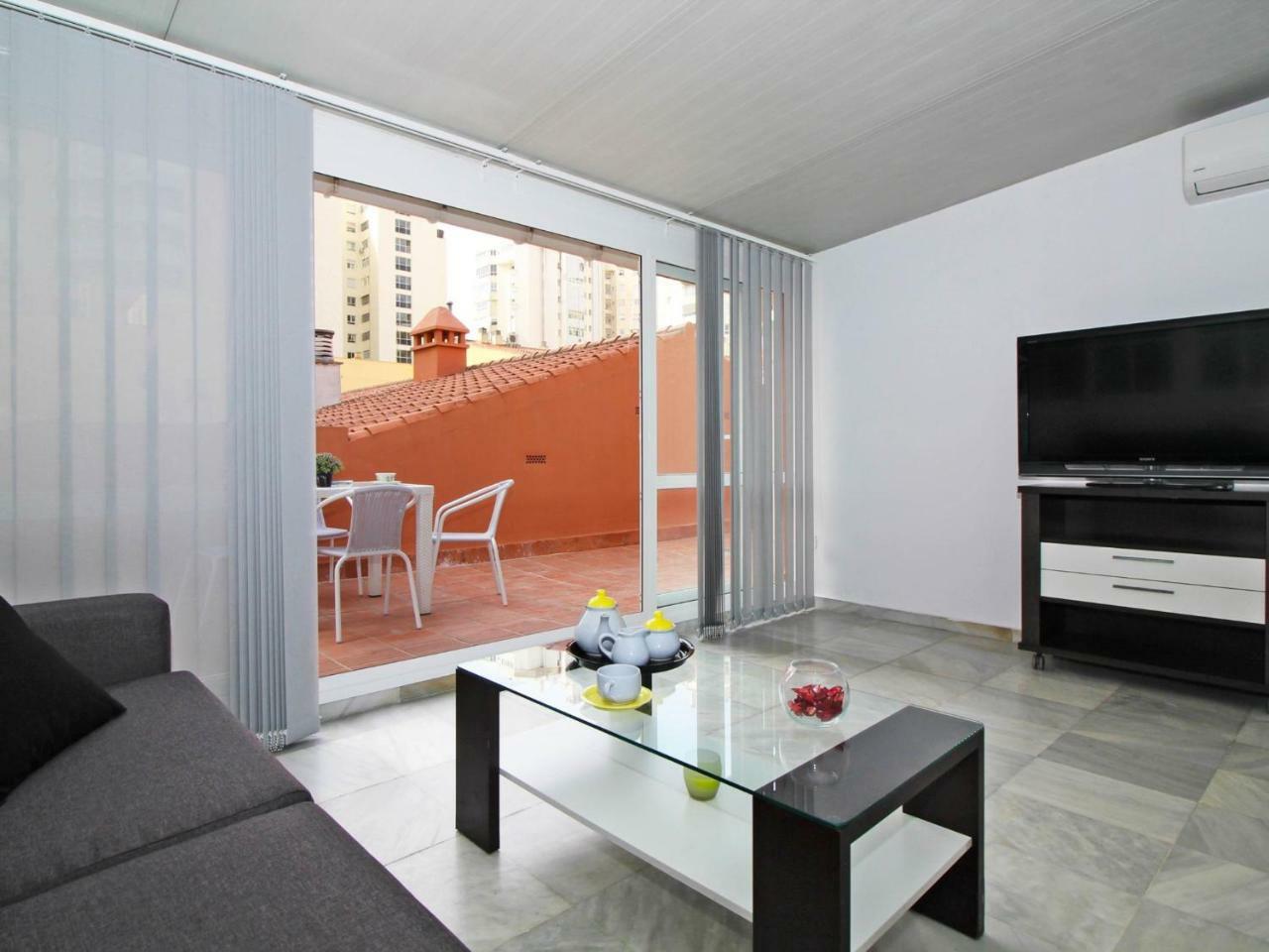 Del parque flats malagueta beach Málaga Exterior foto